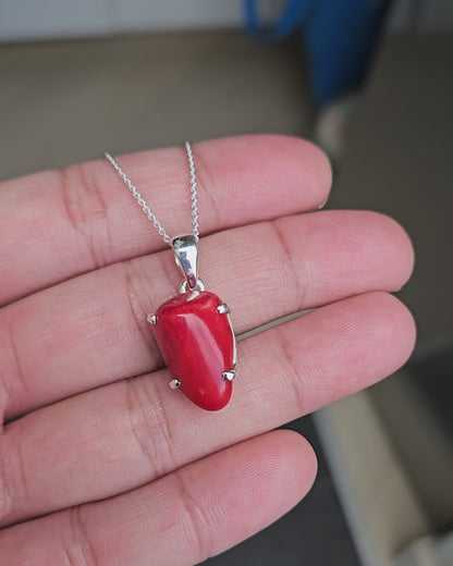 Coral Pendant Rubrum