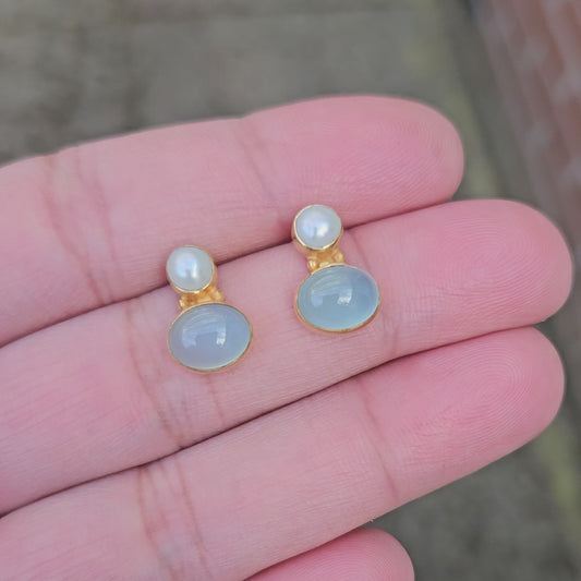 Chalcedoon En Zoetwaterparel Oorbellen Rin