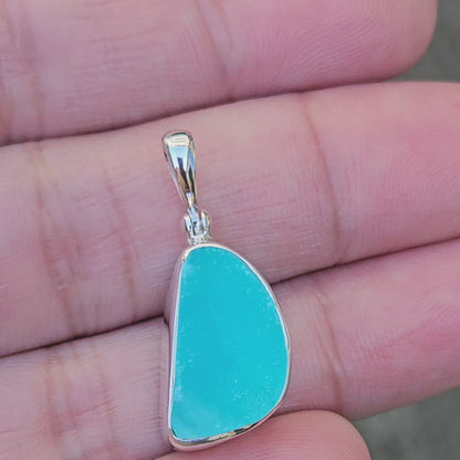 Hemimorfiet Druzy Hanger Saumya